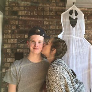 Meet your Posher, Lexi